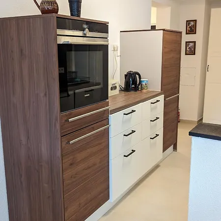 Appartement Retreat: Modern Und Ruhig Bietigheim