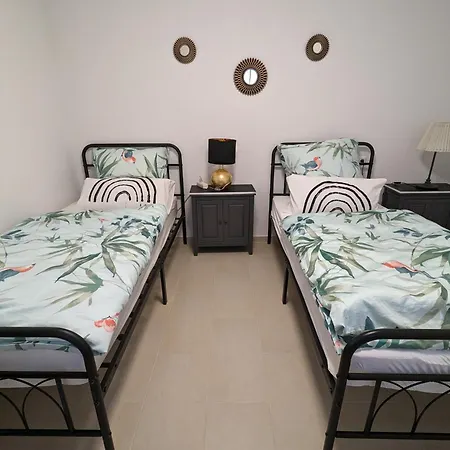 Retreat: Modern Und Ruhig Appartement