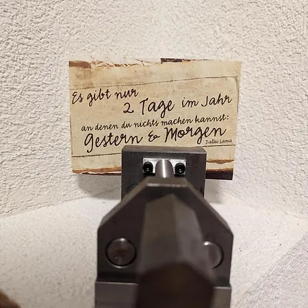 Retreat: Modern Und Ruhig